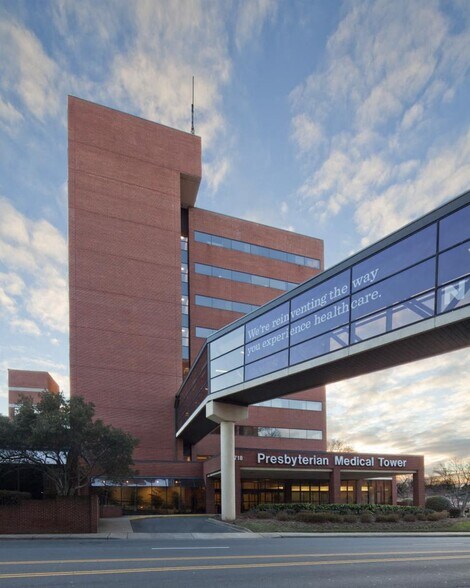 More Photos Of 1718 E 4th St, Charlotte Medical For Lease