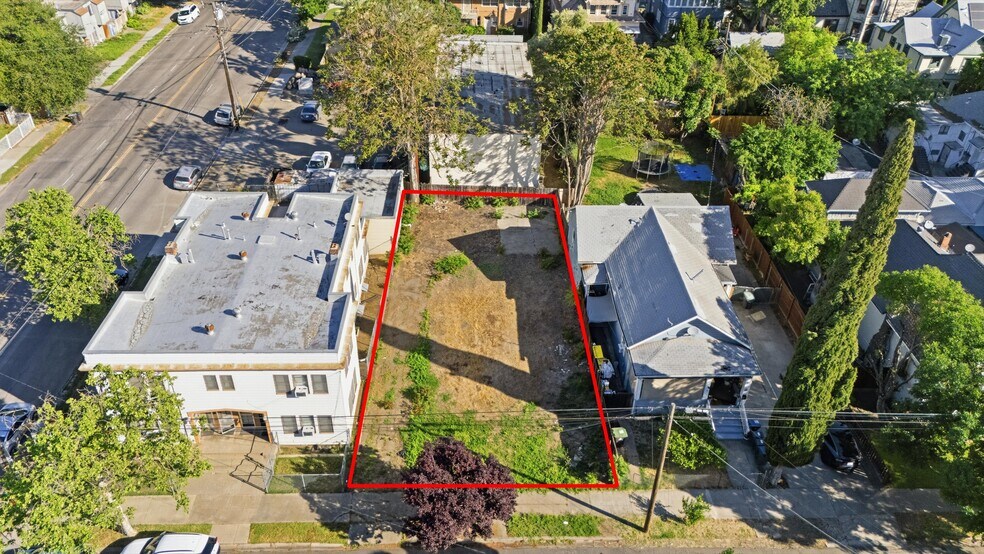 More Photos Of 133 W Magnolia St, Stockton Land For Sale