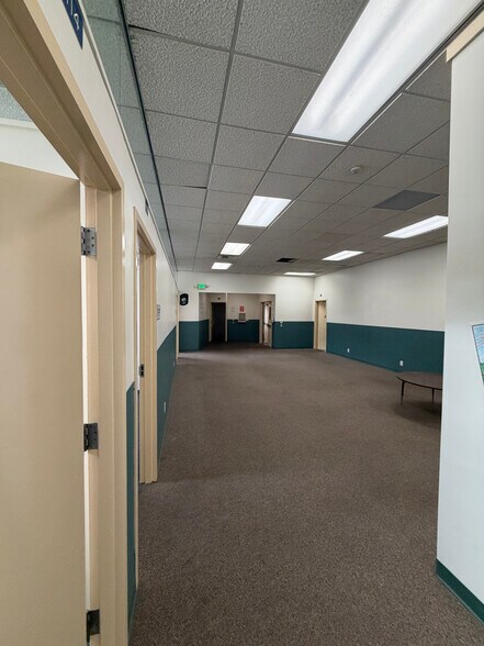 More Photos Of 7003 N Figueroa St, Los Angeles Office For Lease