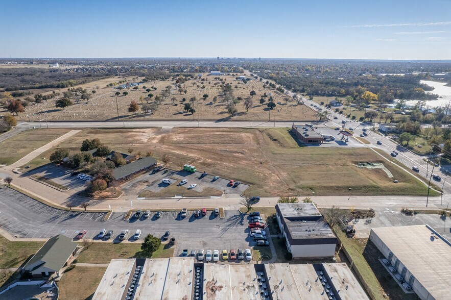 More Photos Of NEQ Rockcreek Rd & Porter Ave, Norman Land For Sale