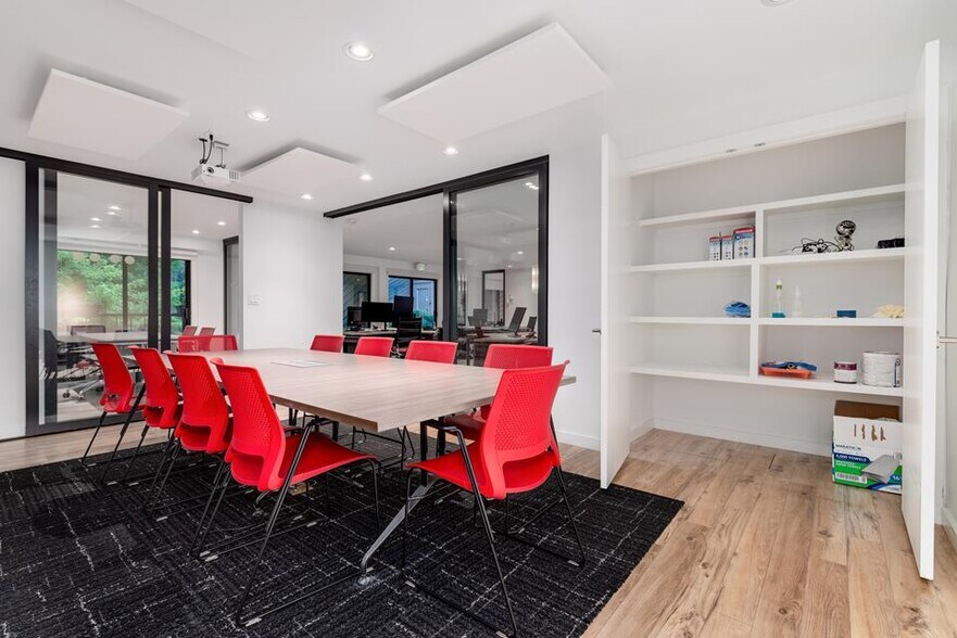 More Photos Of 6450 S Quebec St, Centennial Loft Creative Space For Lease