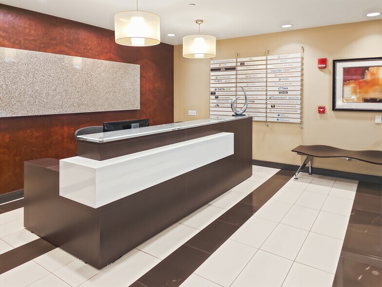 More Photos Of 3801 PGA Blvd, Palm Beach Gardens Coworking Space