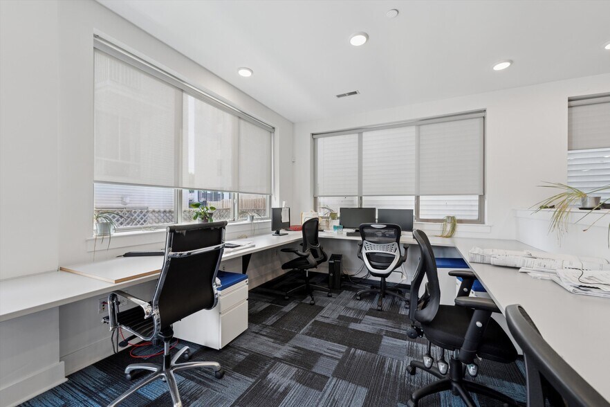 More Photos Of 1225 N 7th St, Philadelphia Office For Lease