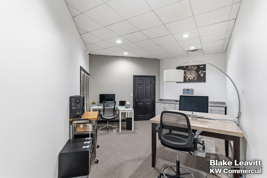 More Photos Of 5844 S Pecos Rd, Las Vegas Medical For Sale