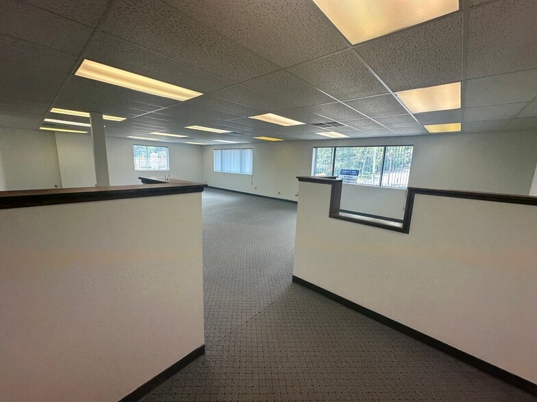 More Photos Of 886 Belmont Ave, North Haledon Storefront Retail Office For Lease