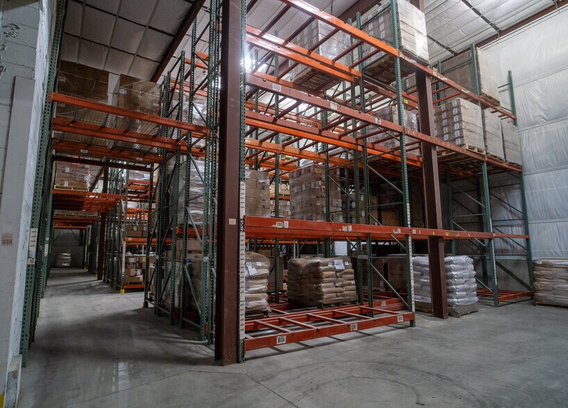 More Photos Of 401 20th St SE, Rochester Warehouse For Lease