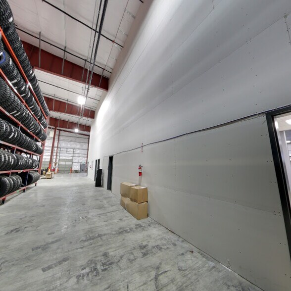More Photos Of 5405 W Riverbend Ave, Post Falls Manufacturing For Lease