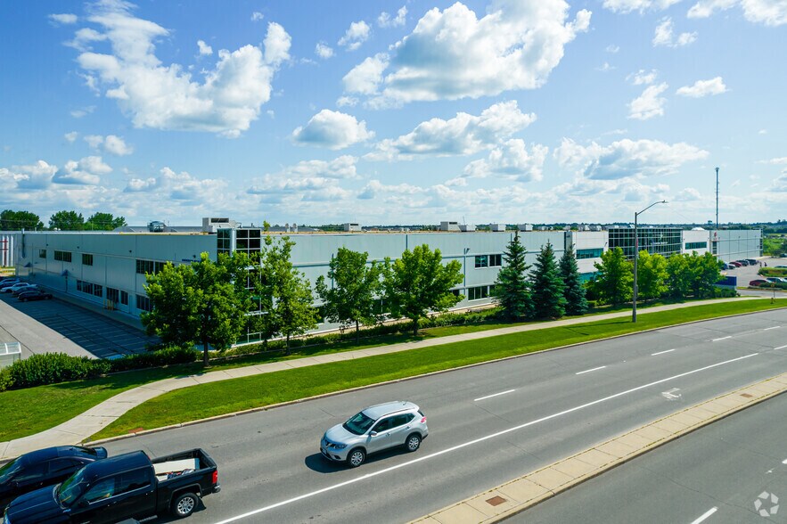 More Photos Of 501 Palladium Dr, Ottawa Manufacturing For Lease