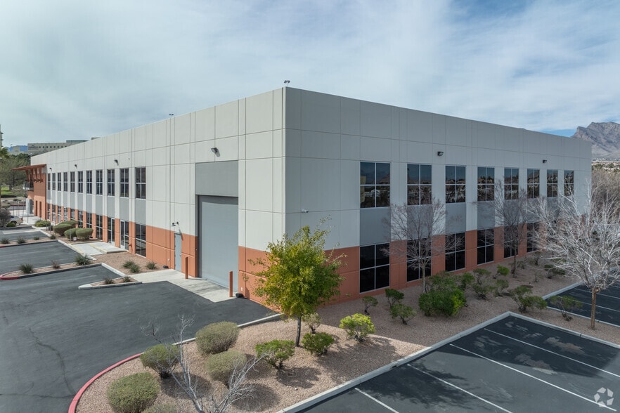 More Photos Of 10050 Banburry Cross Dr, Las Vegas Office For Lease