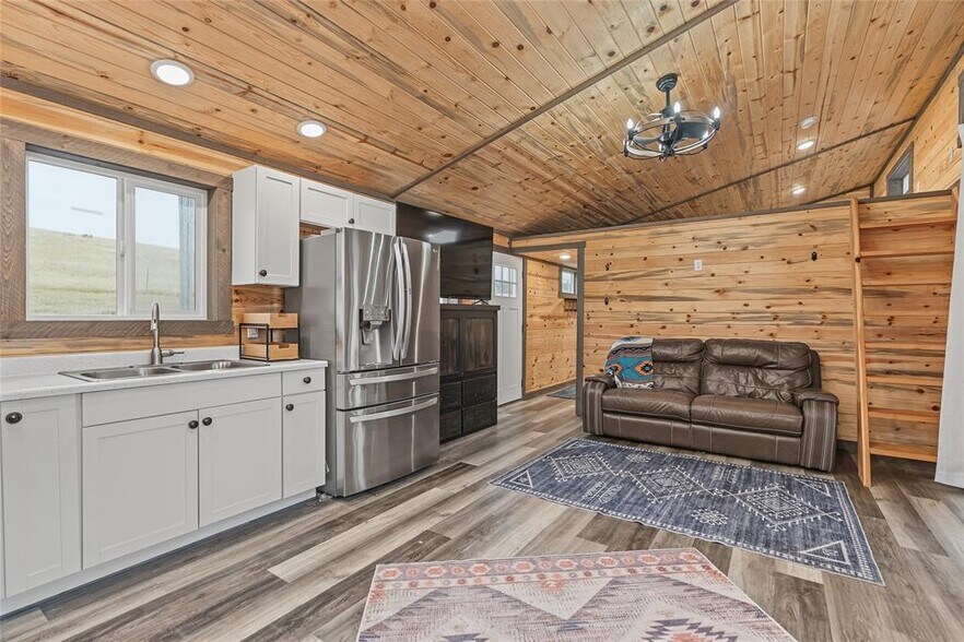More Photos Of 7000 Browns Meadow Rd, Niarada Multifamily For Sale
