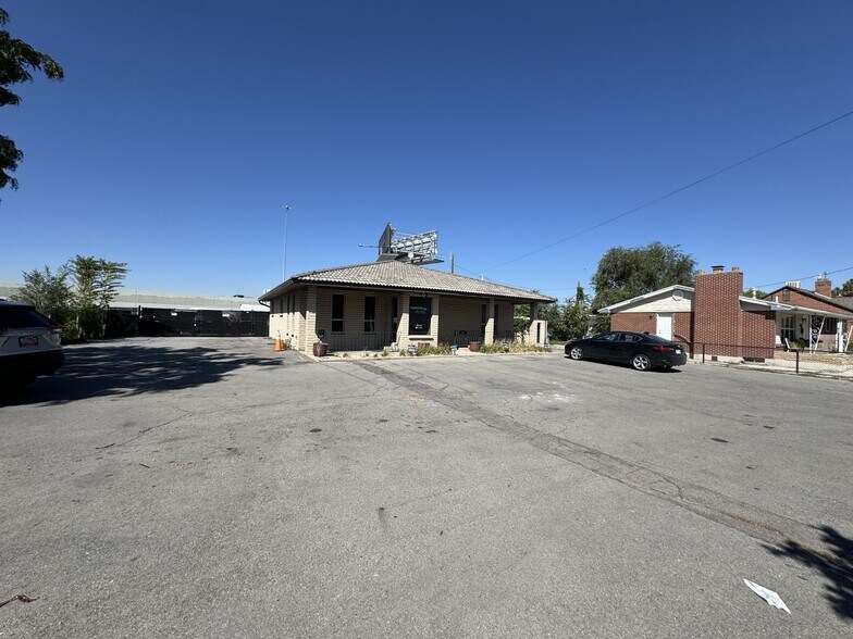 More Photos Of 7706 S Locust St, Midvale Medical For Sale