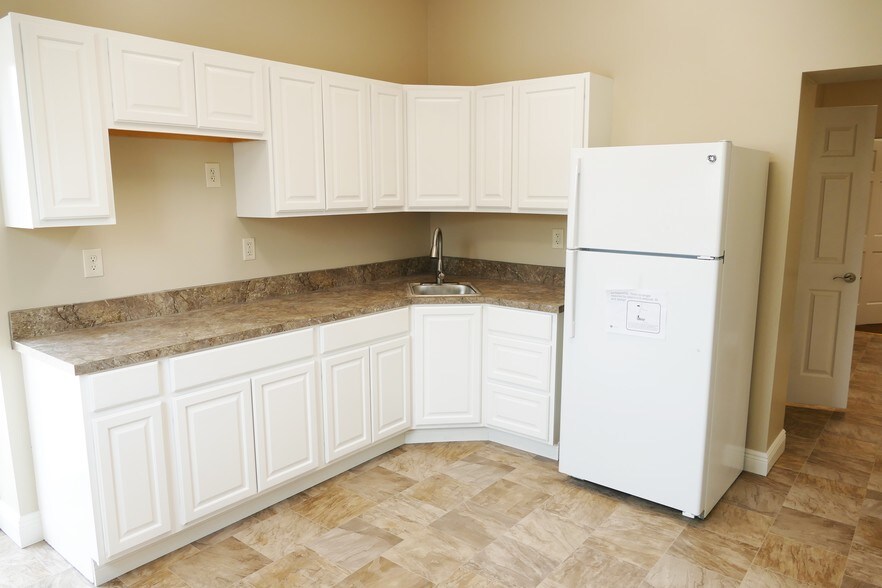 More Photos Of 625 E Main St, El Dorado Office Residential For Sale