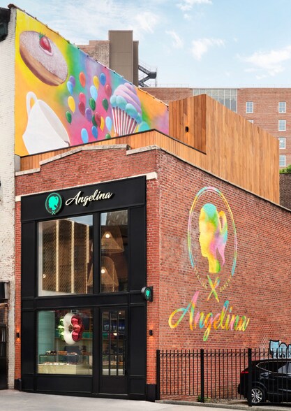 Primary Photo Of 660 Fulton St, Brooklyn Restaurant For Lease