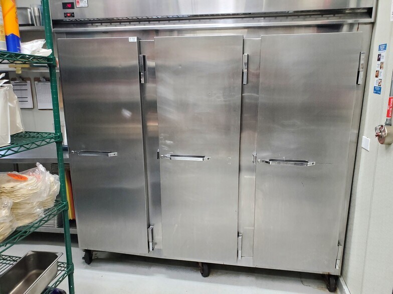 More Photos Of 109-111 E First St, Elmhurst Storefront Retail Office For Lease