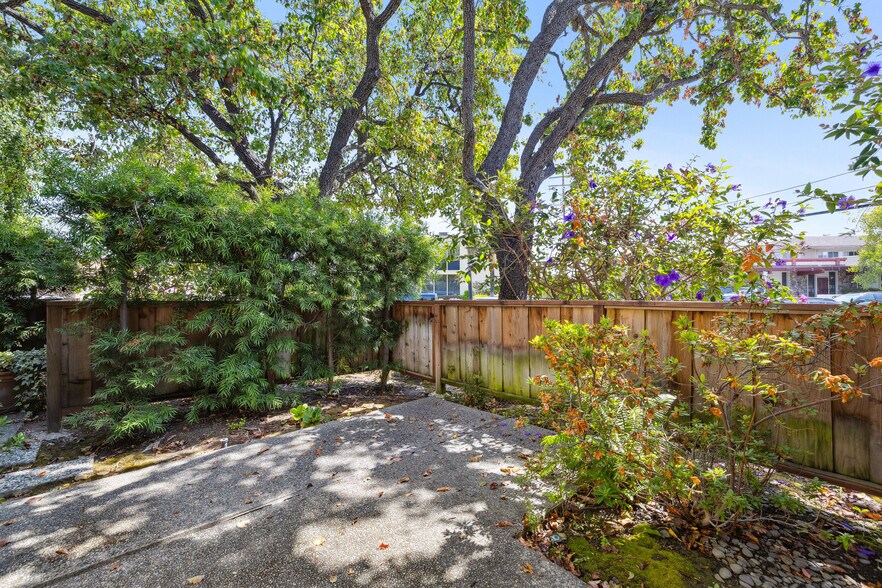 More Photos Of 550 Price Ave, Redwood City Office For Sale