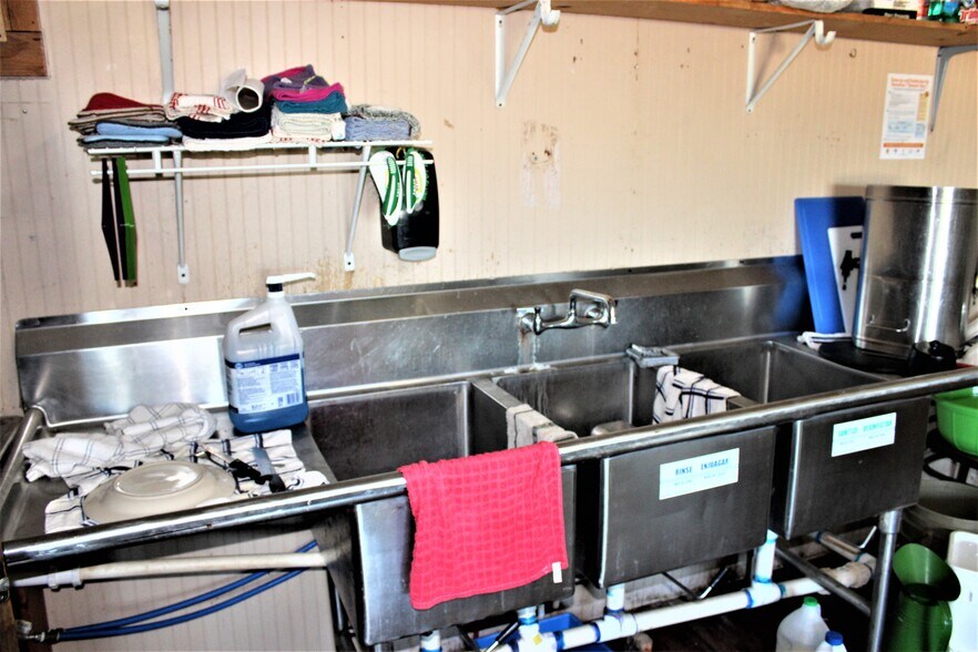 More Photos Of 502 Elm, Tilden Restaurant For Sale