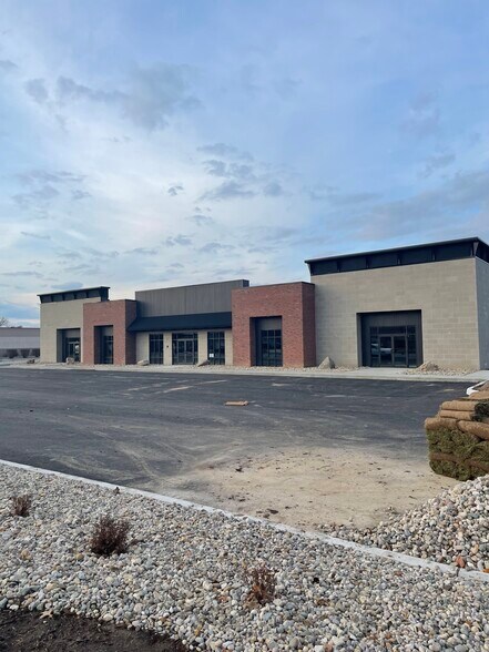 More Photos Of 1021 E Kercher Rd, Goshen General Retail For Lease