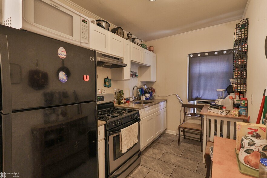 More Photos Of 2101 W Liberty St, Allentown Bar For Sale