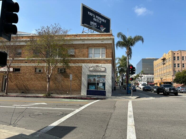 More Photos Of 300-312 N Broadway, Santa Ana Storefront Retail Office For Lease