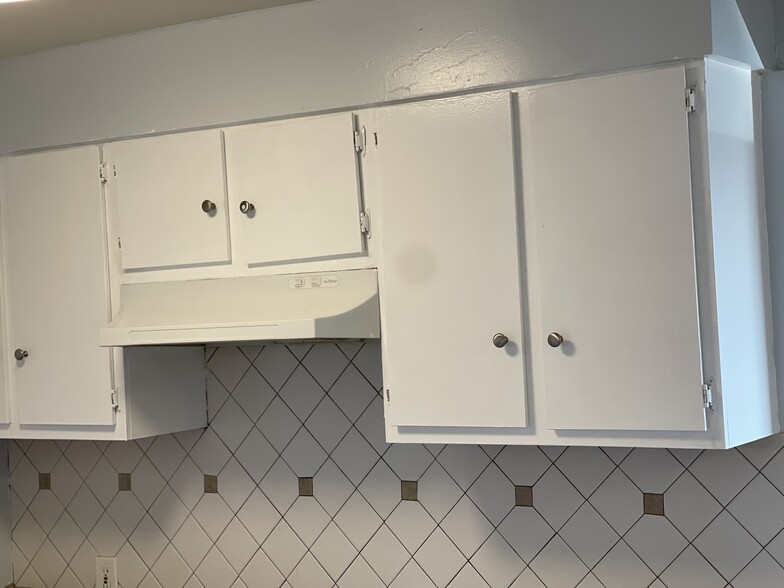 More Photos Of 602 Karesh Ave, Pomona Apartments For Sale