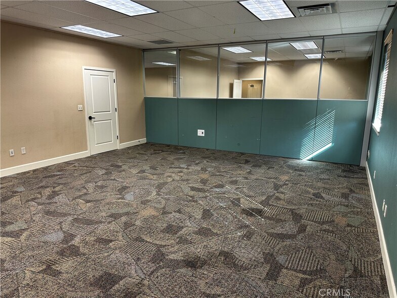 More Photos Of 289 Rio Lindo Ave, Chico Office For Lease