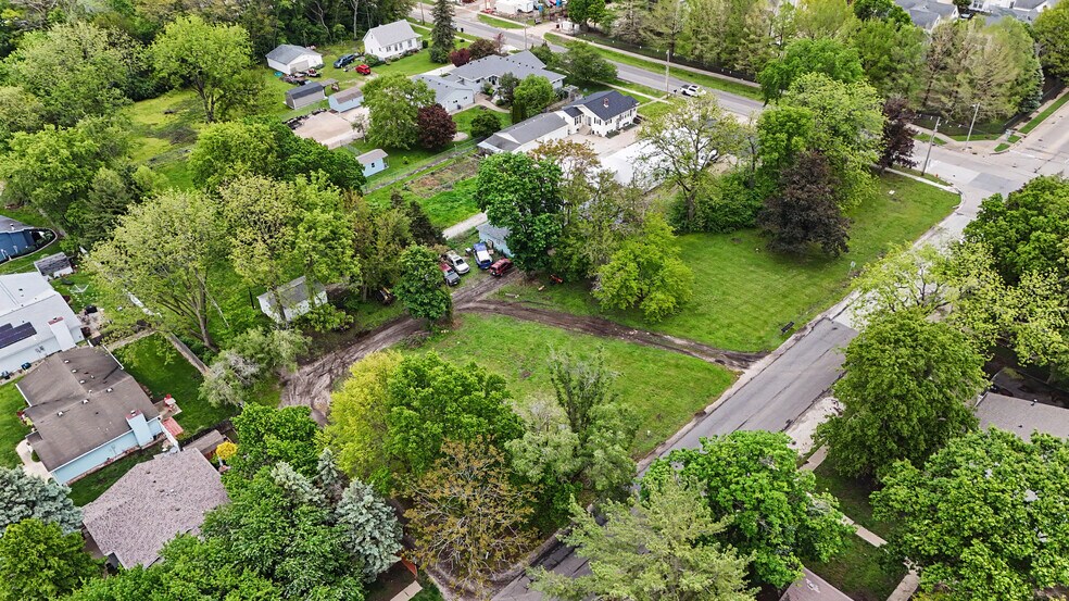 More Photos Of 2404 W John St, Champaign Land For Sale