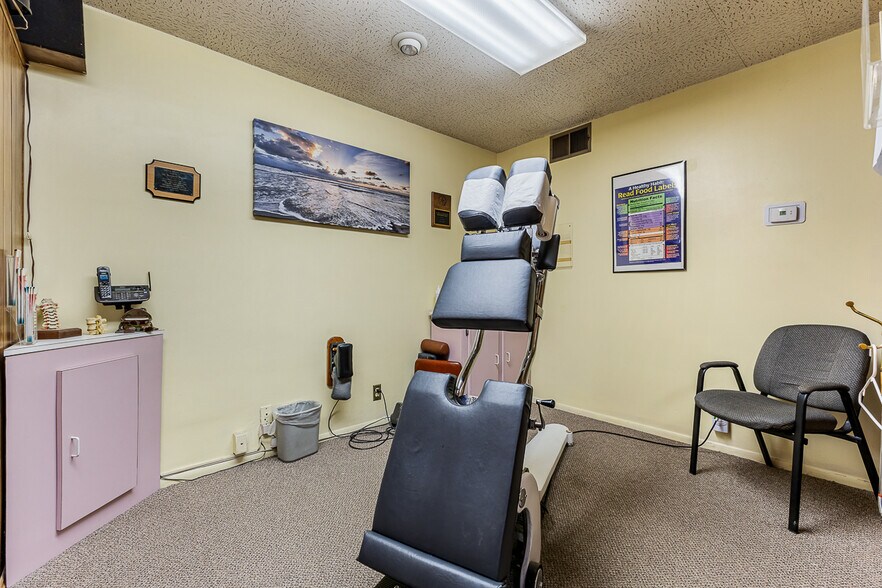 More Photos Of 9130 Las Tunas Dr, Temple City Storefront Retail Office For Sale
