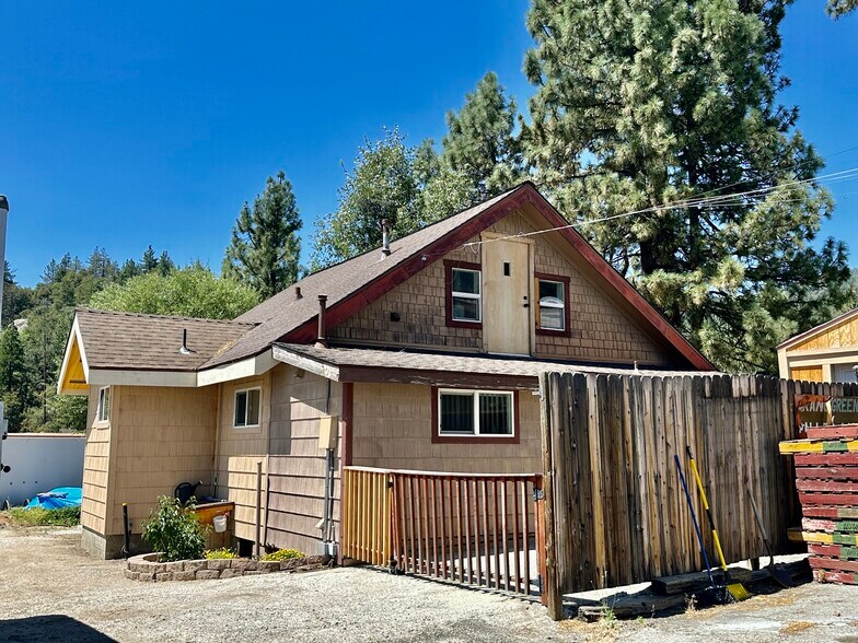 More Photos Of 54200 Pine Crest Ave, Idyllwild-Pine Cove Storefront Retail Office For Sale