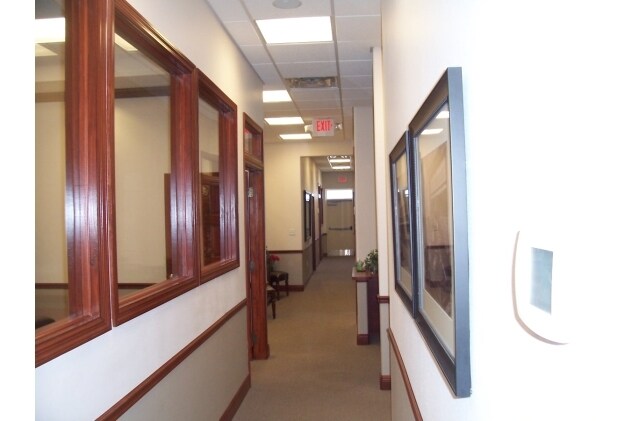 More Photos Of 712 S 14th St, Leesburg Office For Sale