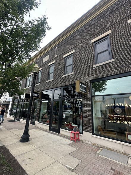 More Photos Of 14-20 W Main St, Carmel Storefront Retail Office For Lease
