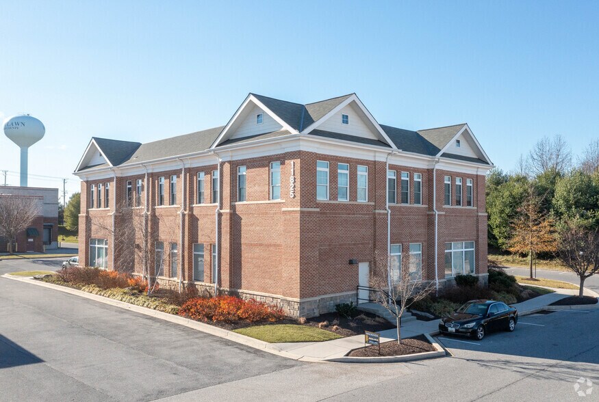 More Photos Of Maple Lawn Blvd, Fulton Unknown For Lease