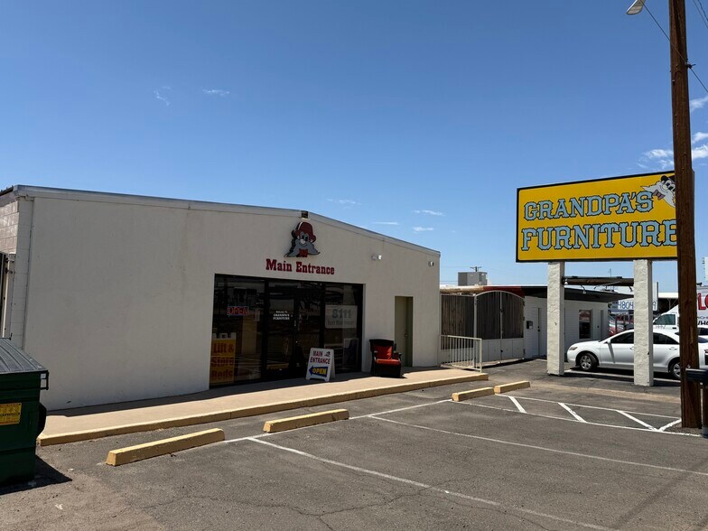 Primary Photo Of 8111 E Apache Trl, Mesa Freestanding For Sale