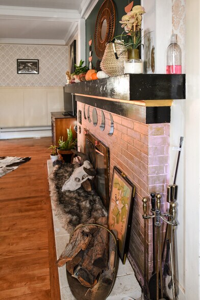 More Photos Of 200 E Vista St, Bisbee Movie Radio TVStudio For Sale