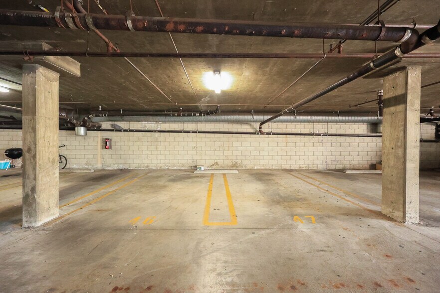 More Photos Of 1818-1826 Vassar St, Glendale Apartments For Sale