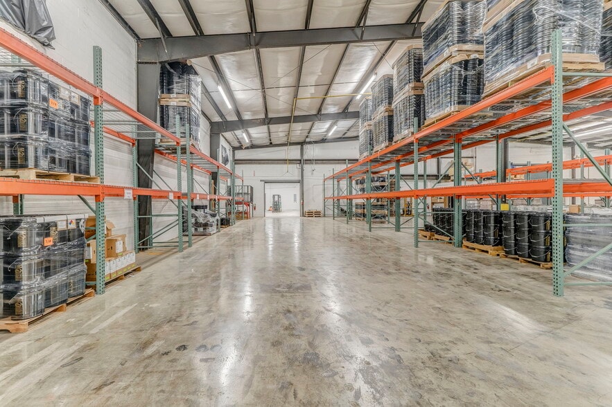 More Photos Of 3239 S Dixie Hwy, Dalton Industrial For Sale