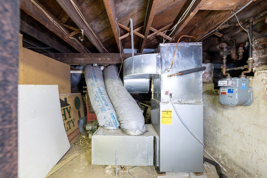 More Photos Of 704-708 Sumner Ave, Springfield Office Residential For Sale