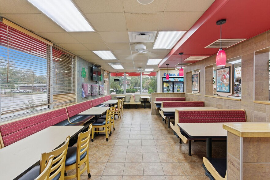 More Photos Of 2227 N Monroe St, Tallahassee Fast Food For Sale