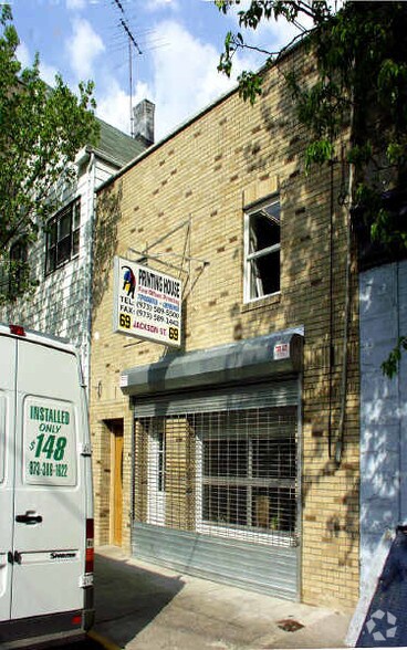 More Photos Of 69 Jackson St, Newark Storefront Retail Residential For Lease