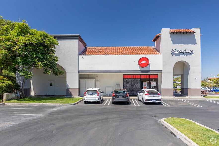 More Photos Of 3501-3555 Cannon Rd, Oceanside Unknown For Lease