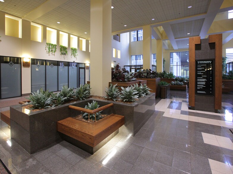 More Photos Of 85 7th Pl E, Saint Paul Office For Lease