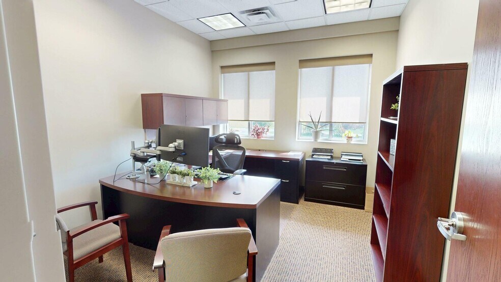 More Photos Of 12500 Reed Hartman Hwy, Cincinnati Office For Lease
