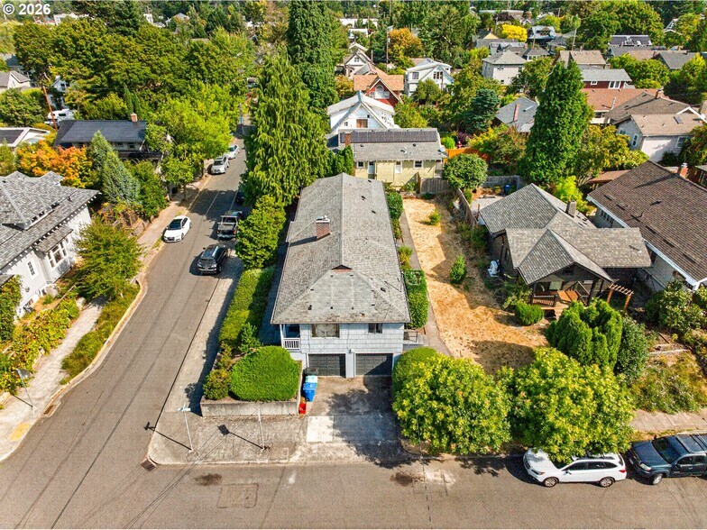 More Photos Of 1250 SE 46th Ave, Portland Multifamily For Sale