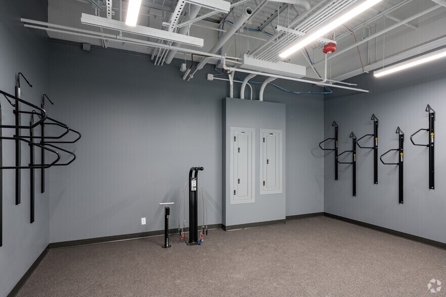 More Photos Of 500 Naches Ave SW, Renton Office For Lease