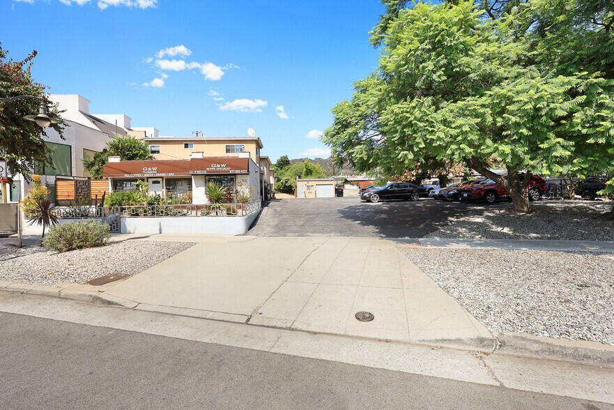 More Photos Of 1513-1515 Colorado Blvd, Los Angeles Apartments For Sale