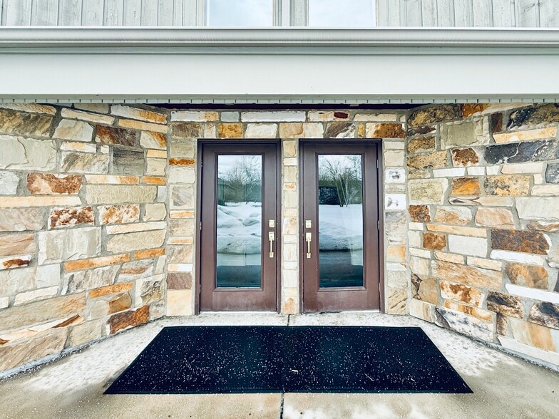 More Photos Of 272 Us Highway 206, Flanders Office For Sale