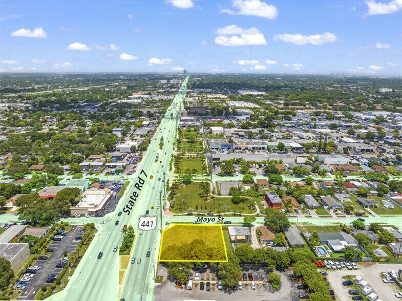 More Photos Of 1501 State 7 rd, Hollywood Land For Sale