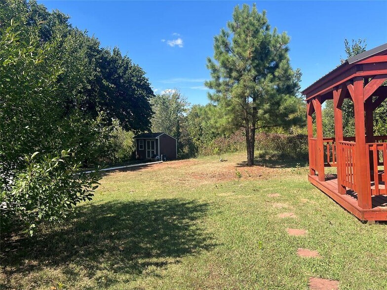 More Photos Of 102 Highway 177, Carney Trailer Camper Park For Sale