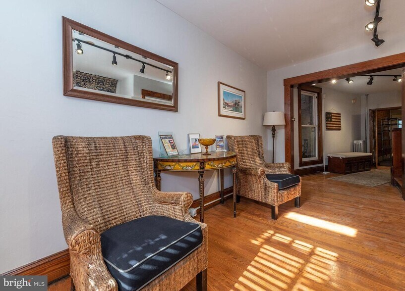 More Photos Of 233 W Patrick St, Frederick Office For Sale