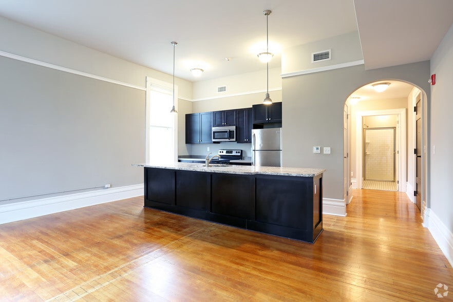 More Photos Of 300 Alexander St, Rochester Apartments For Sale