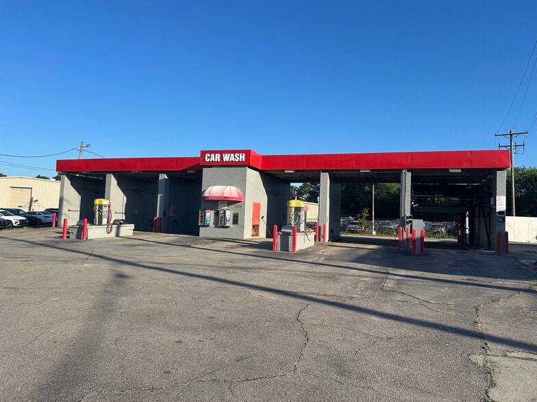 Primary Photo Of 2208 S Main St, Wake Forest Carwash For Sale